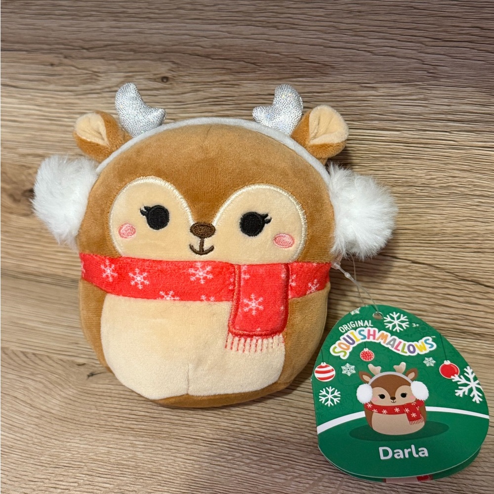 NWT Darla the Fawn Squishmallow